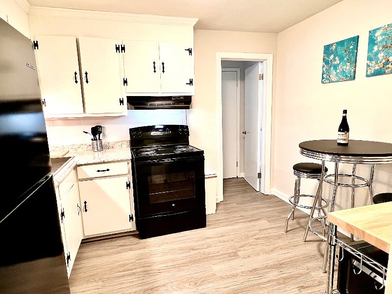 Furnished Finder property 408730_1 photo 4