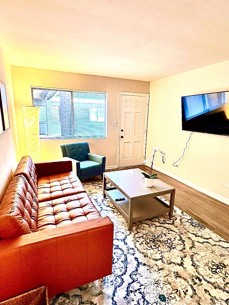 Furnished Finder property 408730_3 photo 3