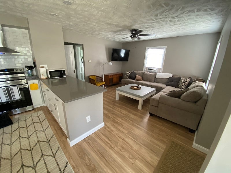 Furnished Finder property 408786_1 photo 3