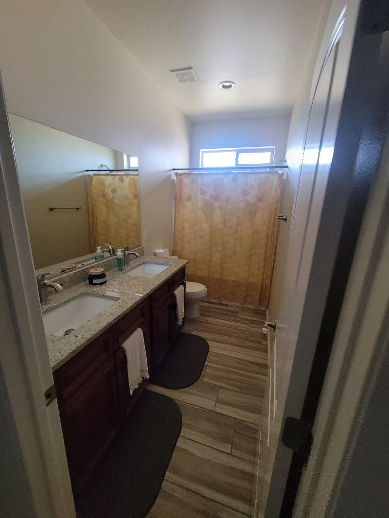 Furnished Finder property 408798_1 photo 12