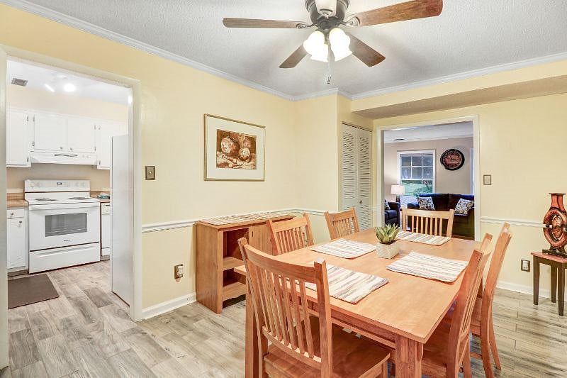 Furnished Finder property 408850_1 photo 5