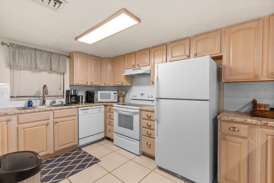 Furnished Finder property 408880_1 photo 7