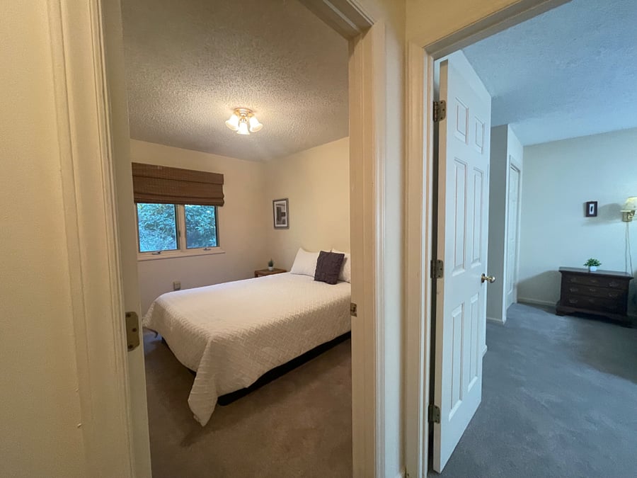Furnished Finder property 408886_1 photo 25