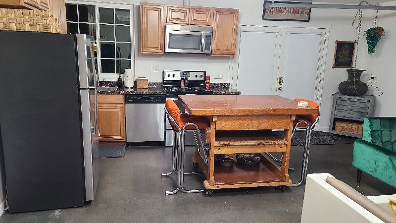 Furnished Finder property 408889_1 photo 23