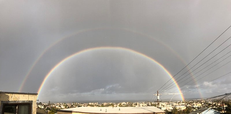 Double rainbow over the ocean