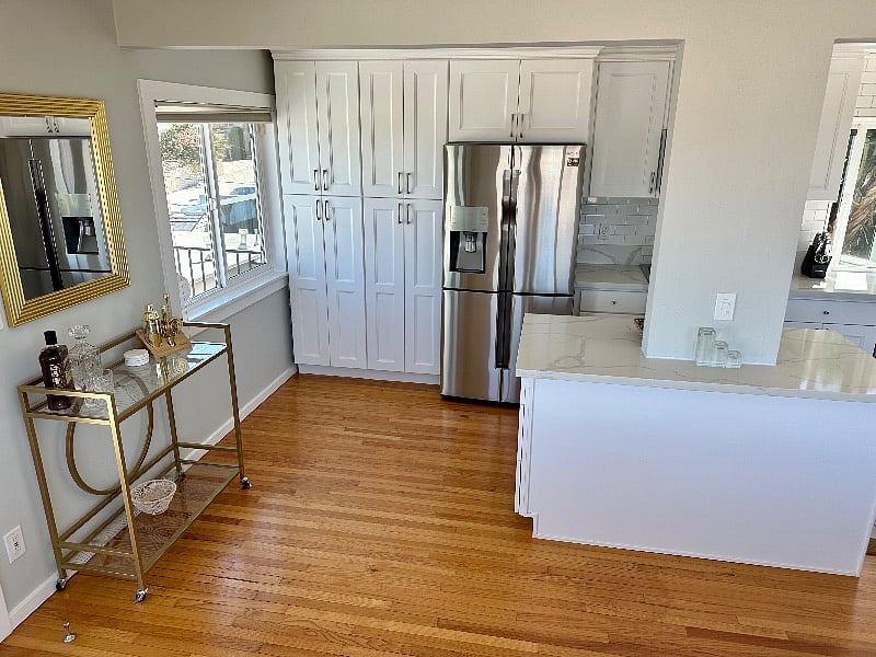 Bar area and ample pantry storage.