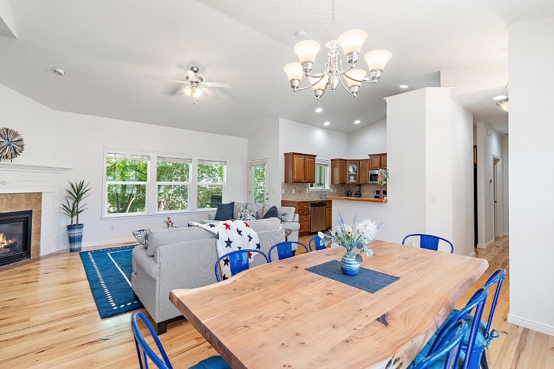 Furnished Finder property 408919_1 photo 4