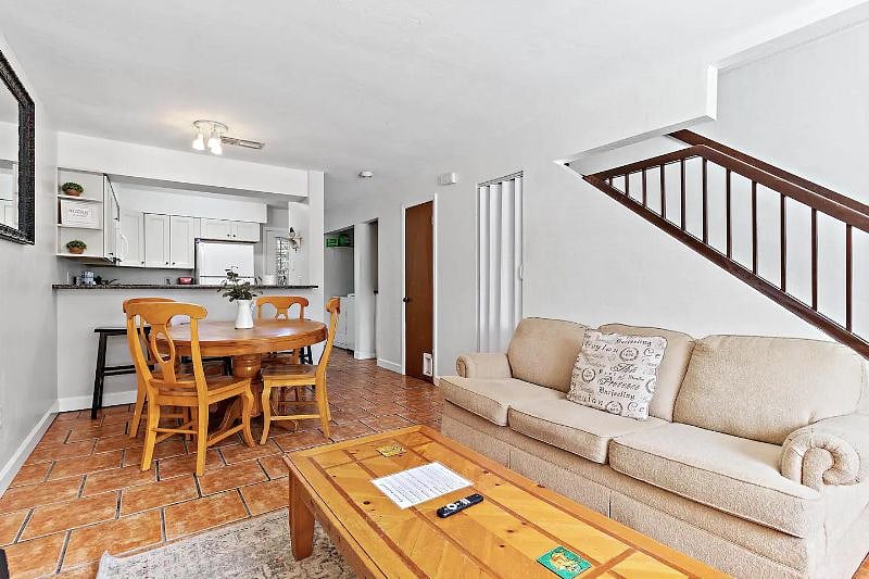 Furnished Finder property 408947_1 photo 13