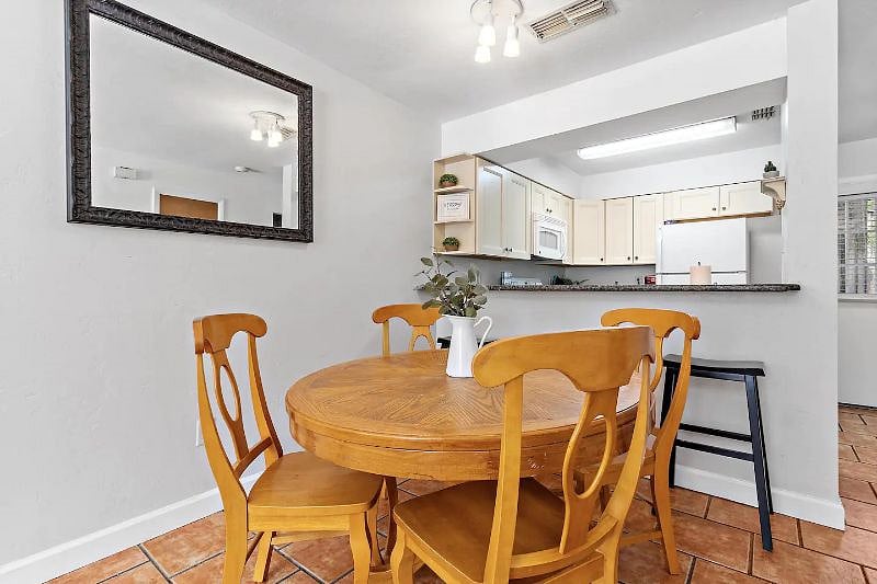 Furnished Finder property 408947_1 photo 14
