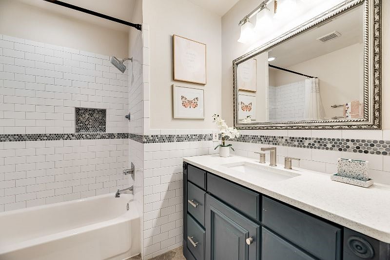 Furnished Finder property 409000_1 photo 26
