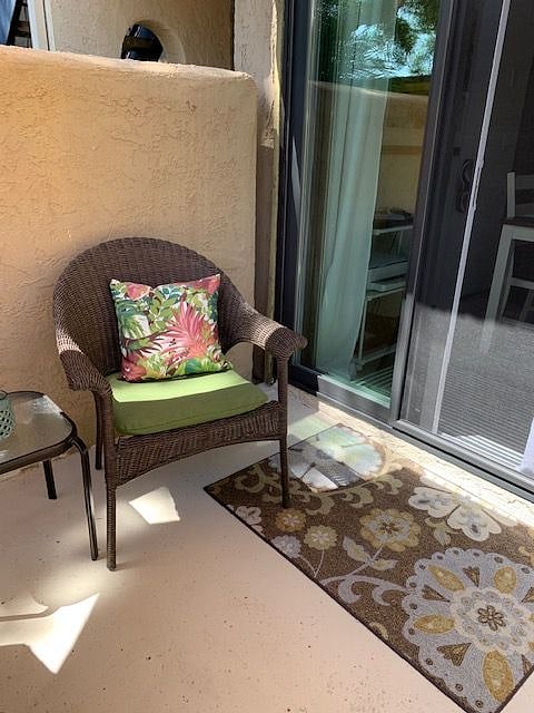 Separate small side patio located off of dining room