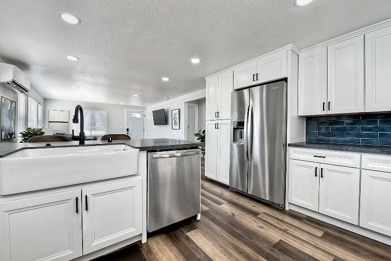 Furnished Finder property 409040_1 photo 7