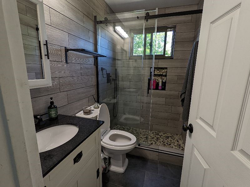 Furnished Finder property 409061_1 photo 7