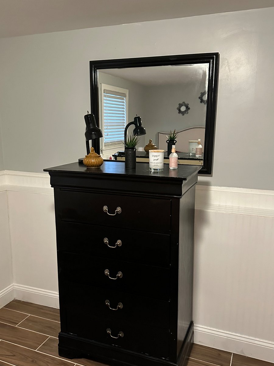5 drawer chest for ample storage and full size mirror 