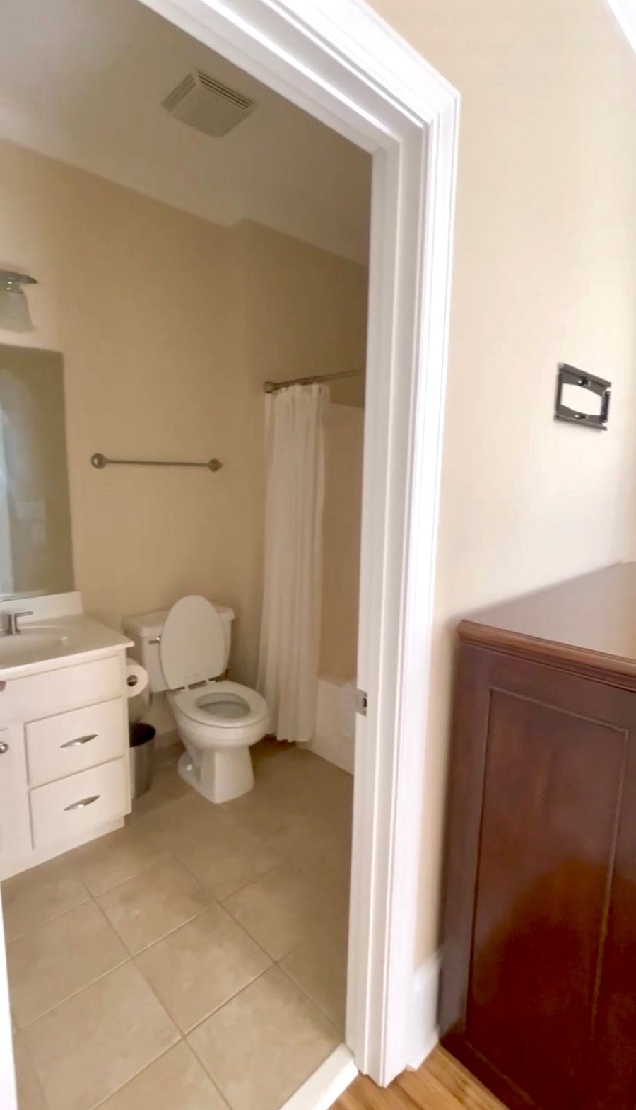 Furnished Finder property 409081_1 photo 25