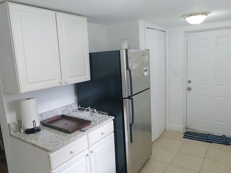 Furnished Finder property 409128_1 photo 9
