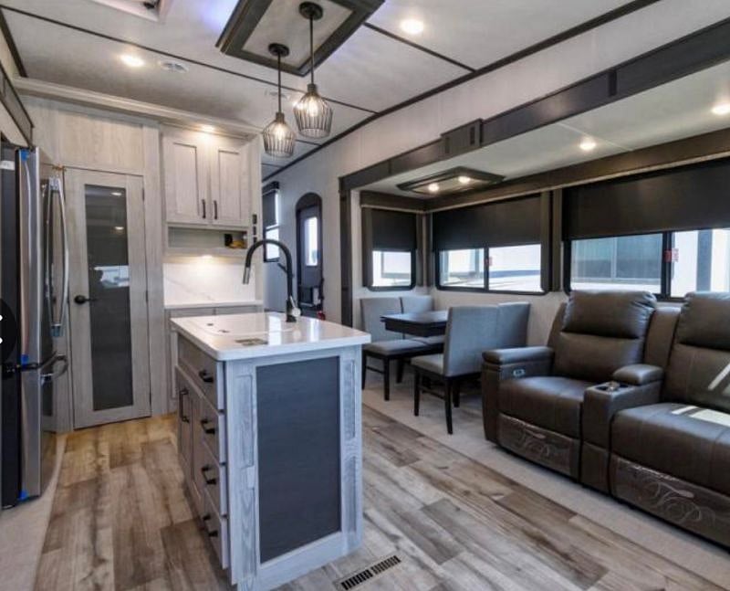 Furnished Finder property 409133_1 photo 7
