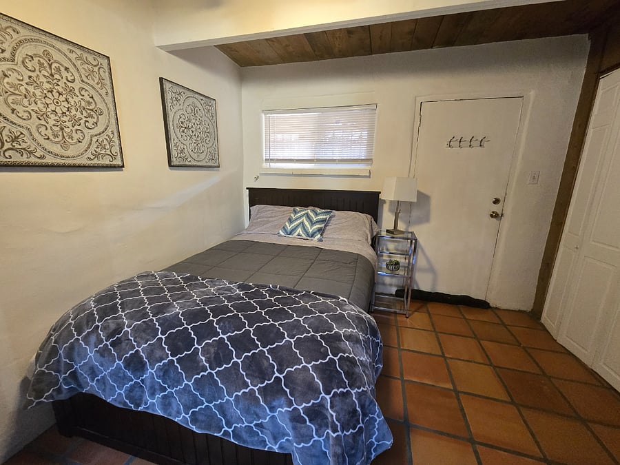 Furnished Finder property 409144_1 photo 6
