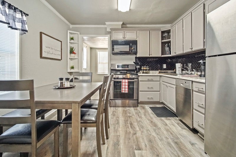 Furnished Finder property 409239_1 photo 13