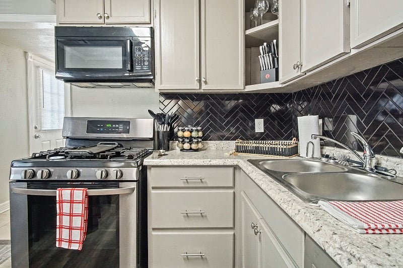 Furnished Finder property 409239_1 photo 16