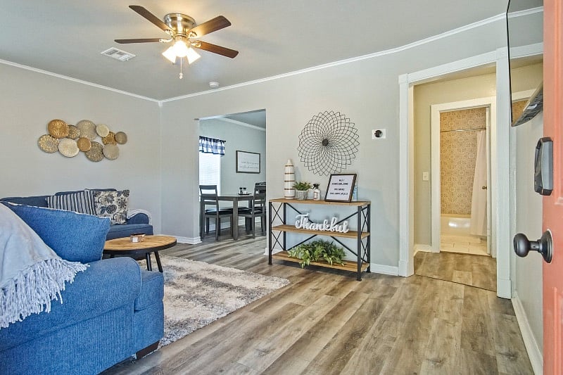 Furnished Finder property 409239_1 photo 1