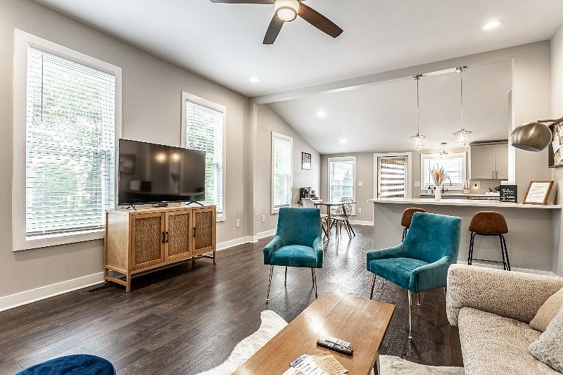 Furnished Finder property 409273_1 photo 7