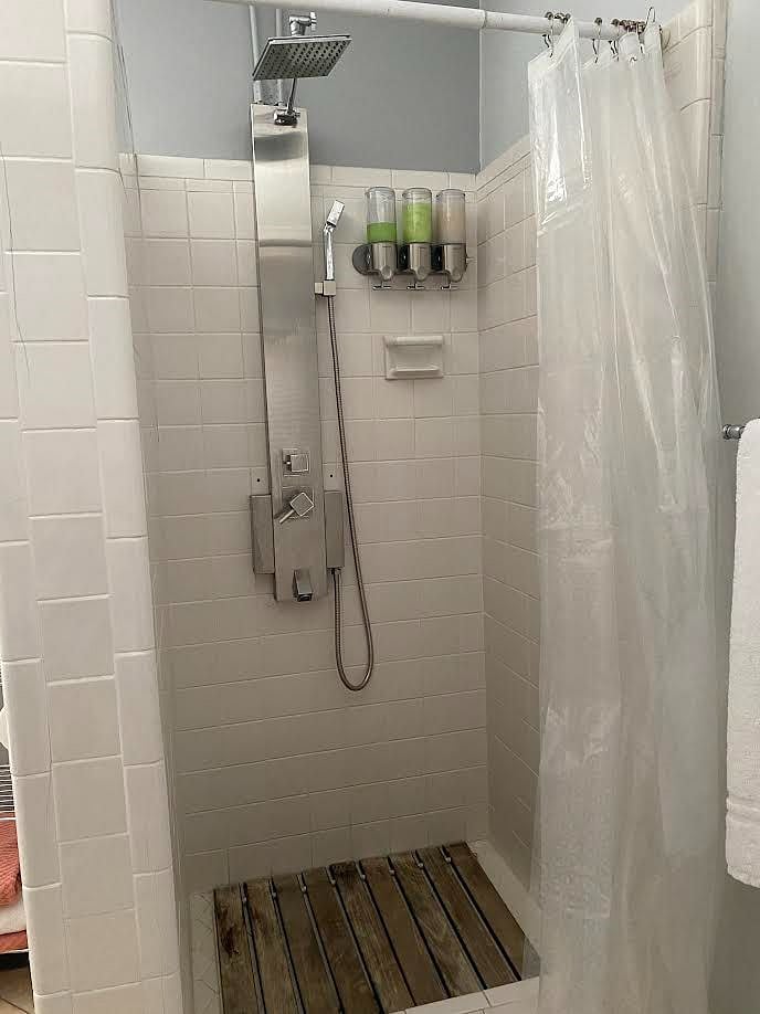 Furnished Finder property 409285_1 photo 18