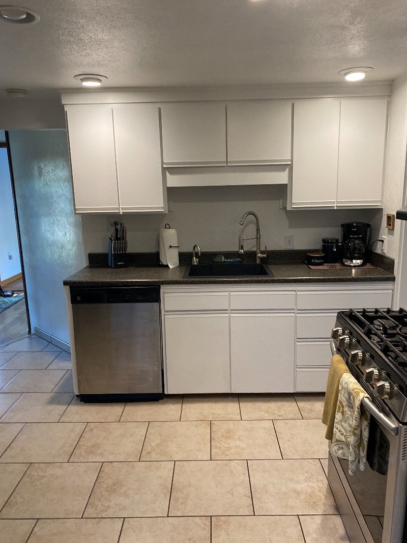 Furnished Finder property 409352_2 photo 10