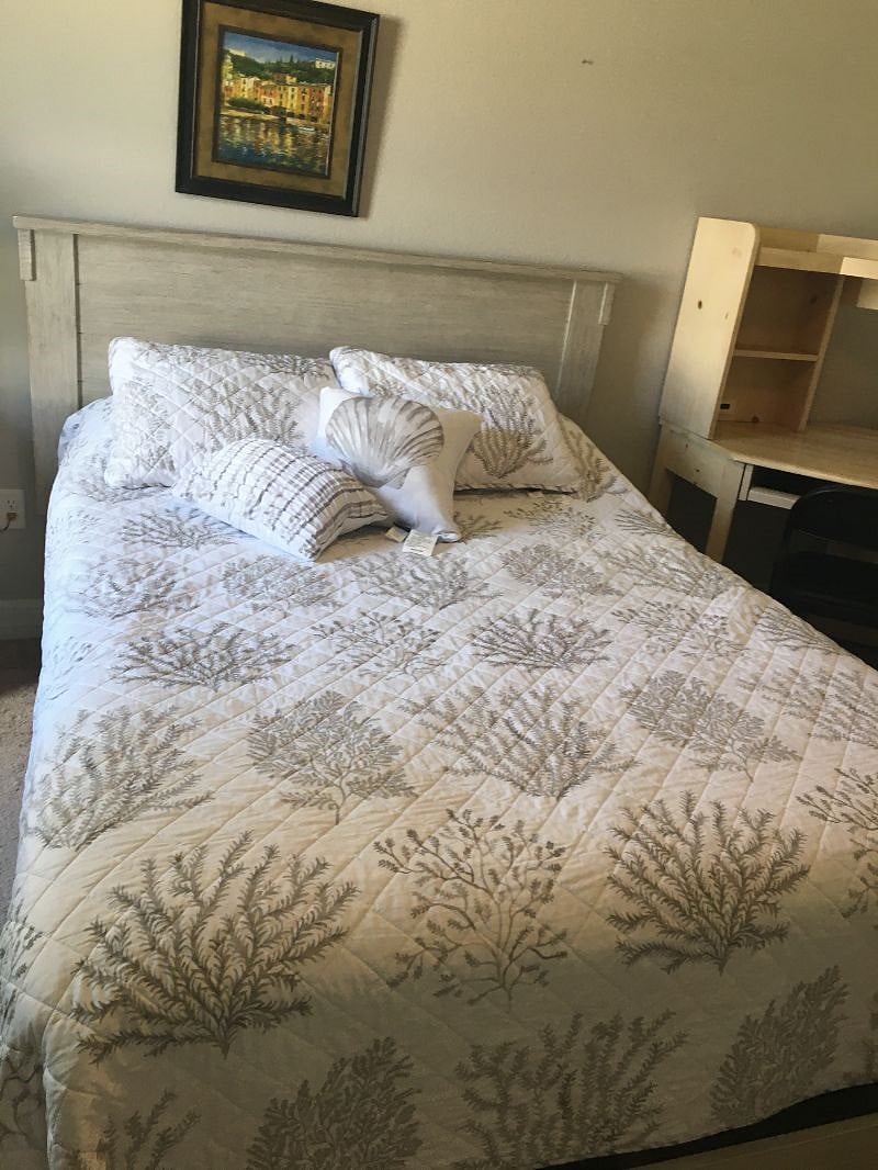 Furnished Finder property 409400_1 photo 1