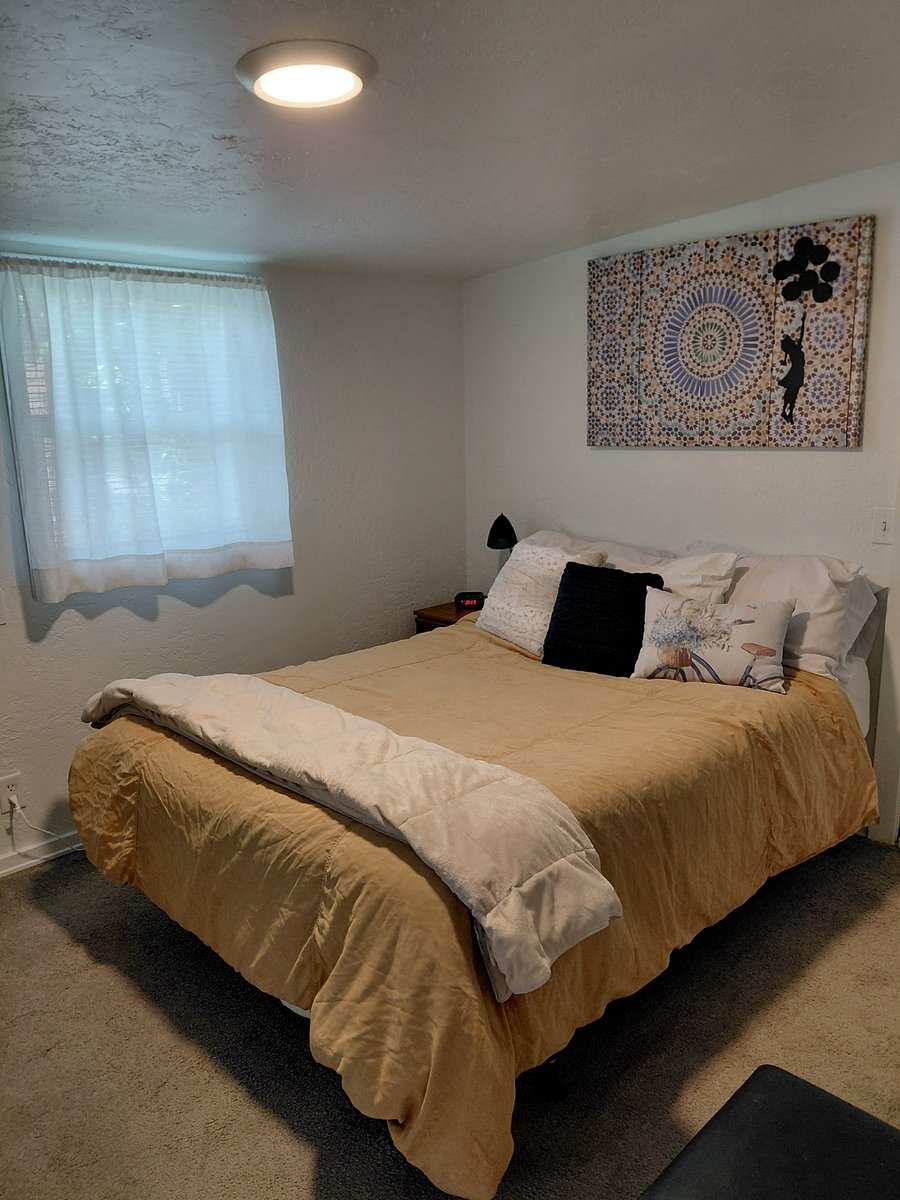 Furnished Finder property 409409_1 photo 10