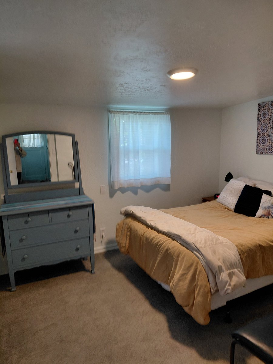 Furnished Finder property 409409_1 photo 9