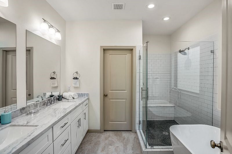 Furnished Finder property 409459_1 photo 9