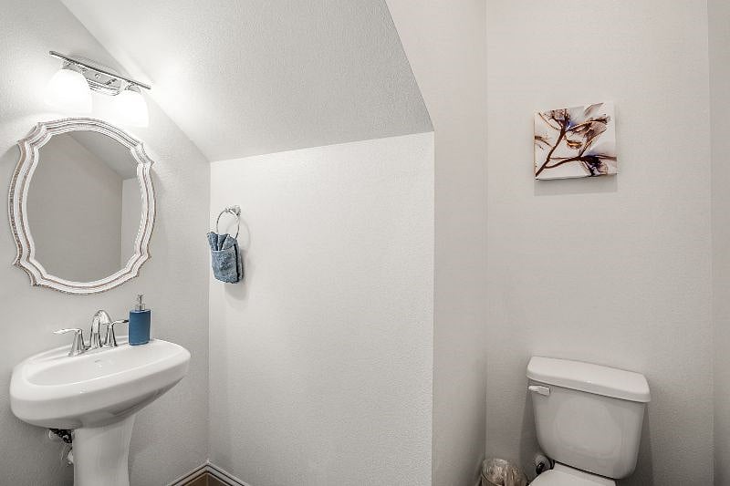 Furnished Finder property 409459_1 photo 6