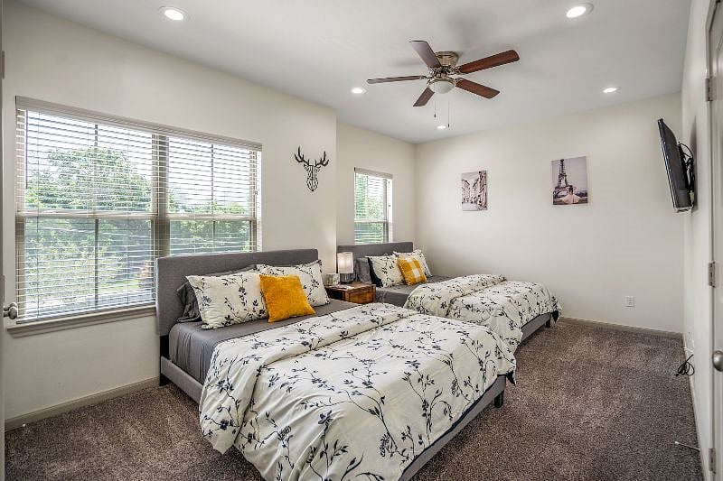 Furnished Finder property 409459_1 photo 16
