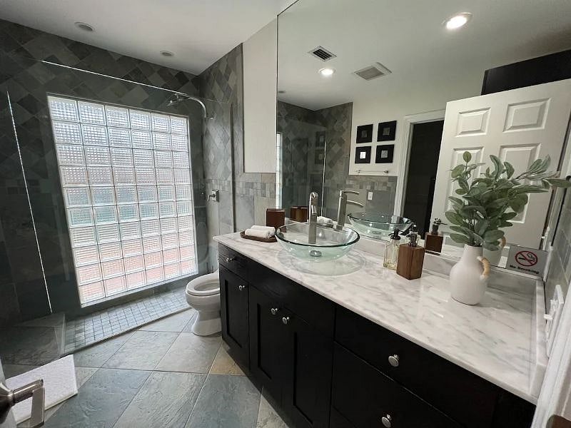 Furnished Finder property 409466_1 photo 4