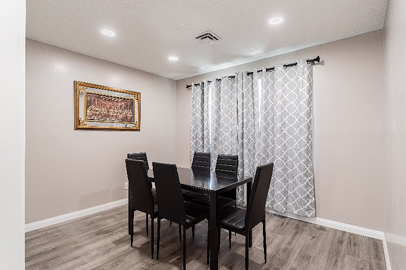Furnished Finder property 409479_1 photo 12