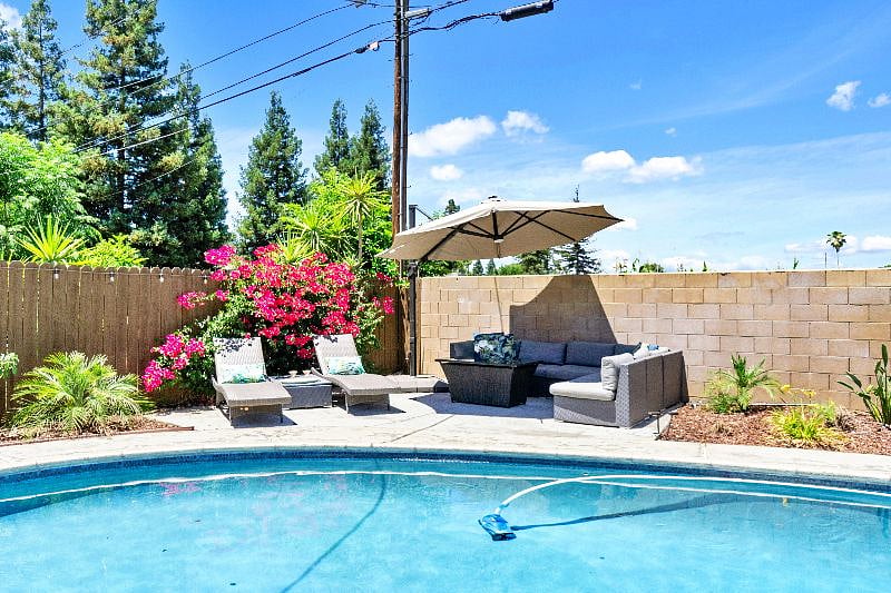 Furnished Finder property 409492_1 photo 23