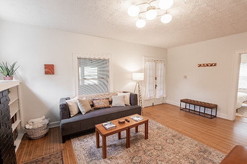 Furnished Finder property 409511_1 photo 15