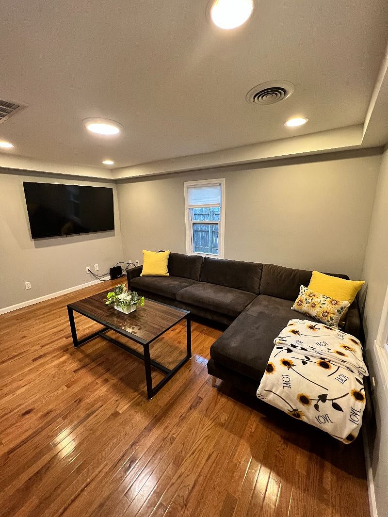 Furnished Finder property 409524_1 photo 4