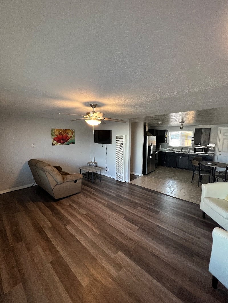 Furnished Finder property 409574_1 photo 8