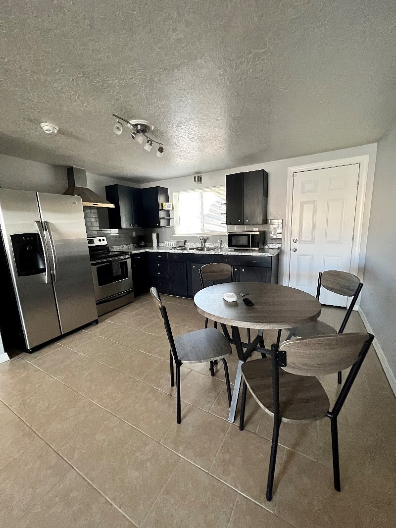 Furnished Finder property 409574_1 photo 3