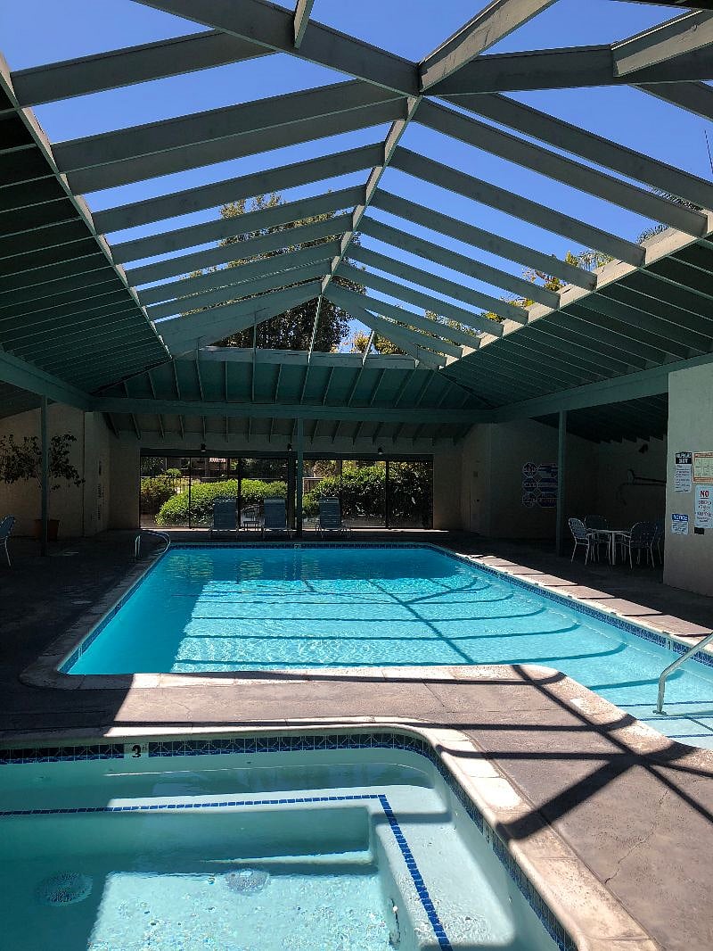 Furnished Finder property 409585_1 photo 14