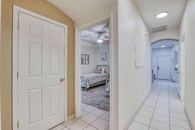 Furnished Finder property 409611_1 photo 15