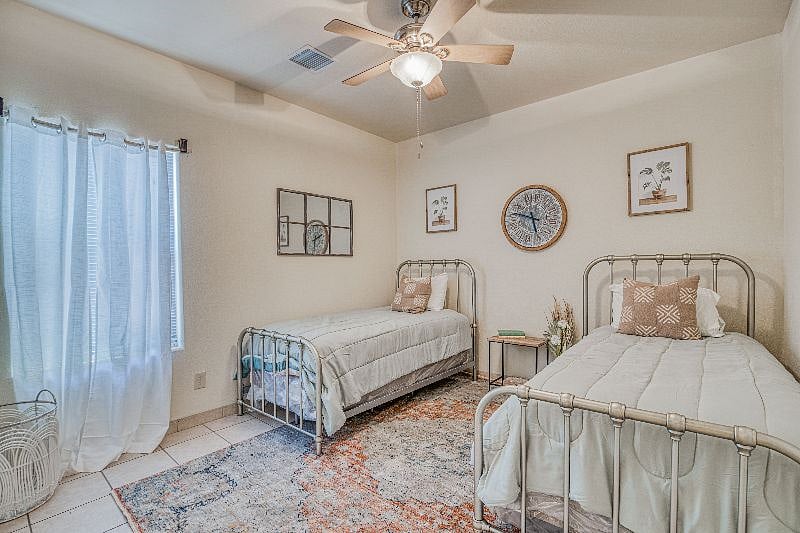 Furnished Finder property 409611_1 photo 16