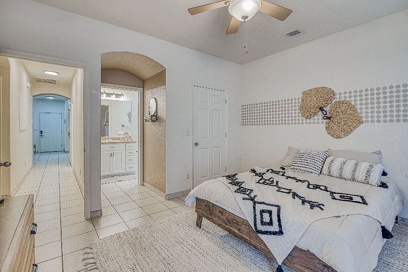 Furnished Finder property 409611_1 photo 21