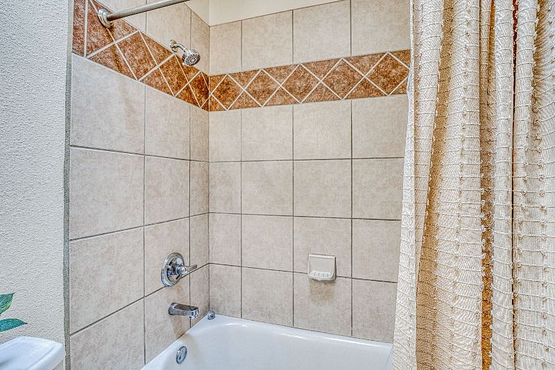 Furnished Finder property 409611_1 photo 26