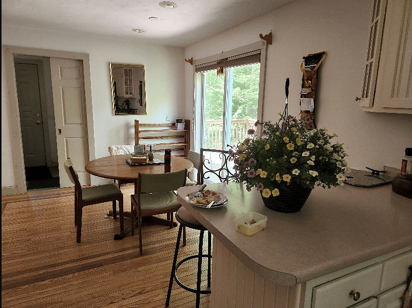 Furnished Finder property 409673_2 photo 4