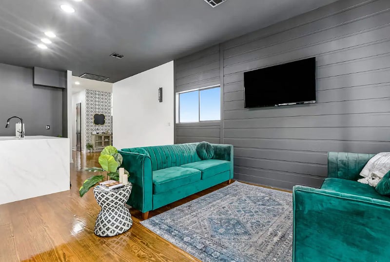 Furnished Finder property 409728_1 photo 9