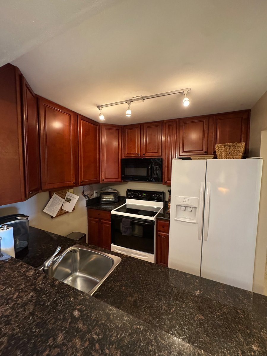 Furnished Finder property 409761_1 photo 6
