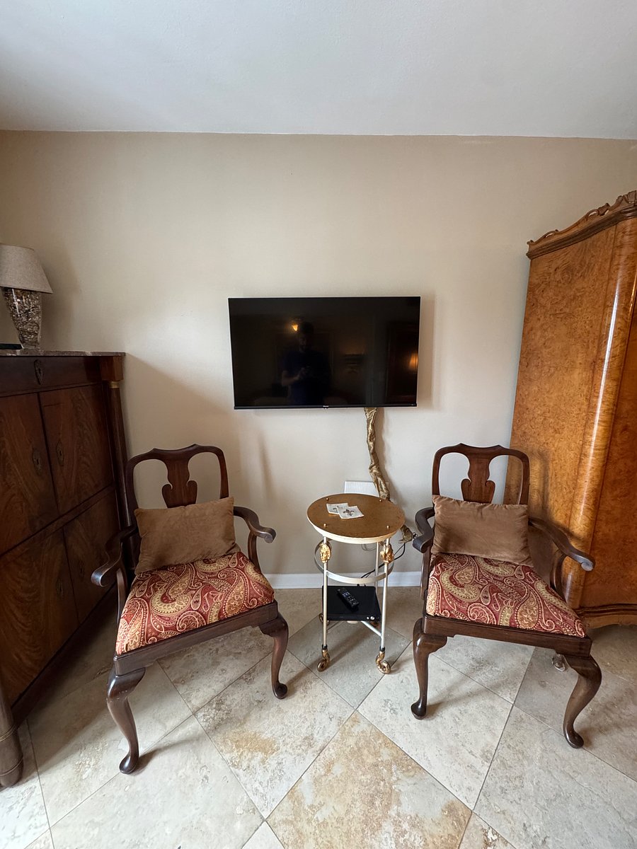 Furnished Finder property 409761_1 photo 4